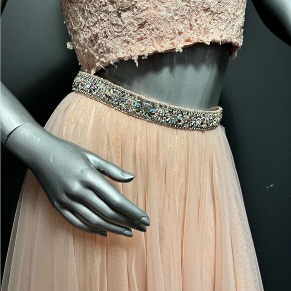 Sherri Hill (SIZE 4) Blush Pink Bedazzled 2-Pc Skirt Crop Dress - Picture 8 of 13